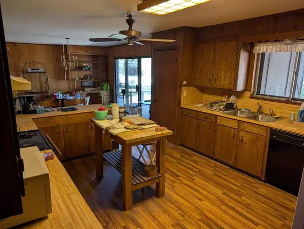 Mineola, TX 75773,111 Maxine Street