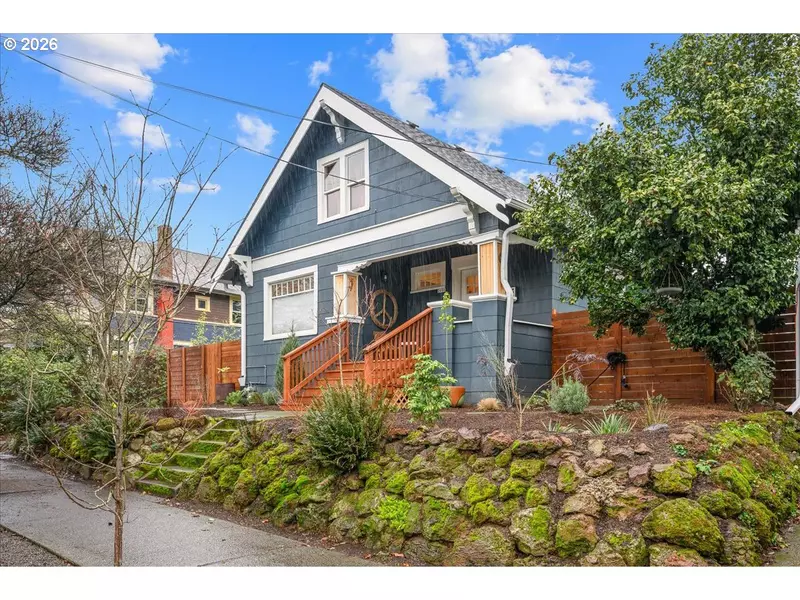 2606 SE 49TH AVE, Portland, OR 97206