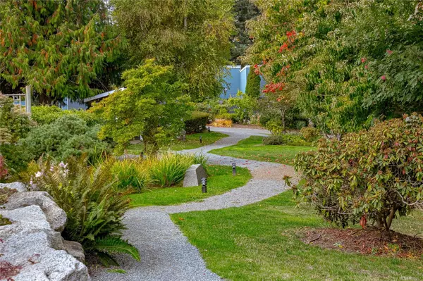 Nanoose Bay, BC V9P 9B7,1600 Stroulger Rd #736