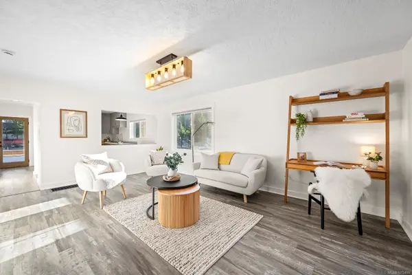 Cumberland, BC V0R 1S0,4703 Cumberland Rd #SL3