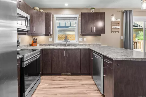 Shawnigan Lake, BC V0R 2W3,1054 Fitzgerald Rd