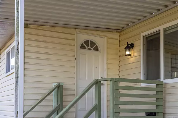 Cassidy, BC V9G 1L3,1572 Seabird Rd #33