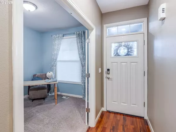 Gladstone, OR 97027,780 E KENMORE ST