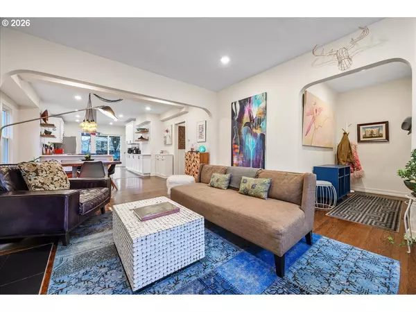 Portland, OR 97206,2606 SE 49TH AVE