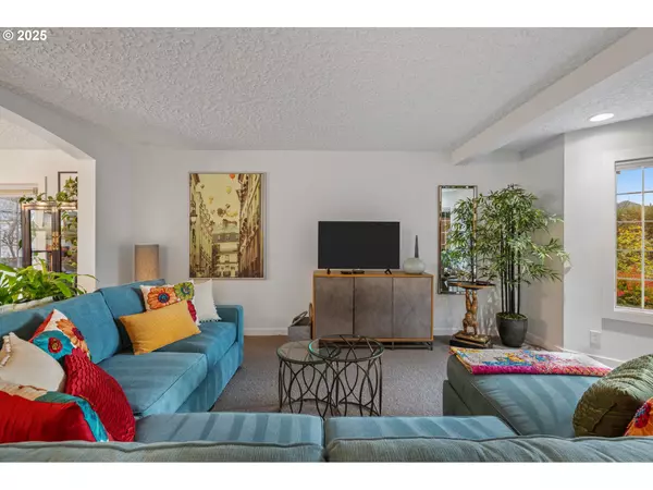 Vancouver, WA 98664,10702 SE 15TH ST