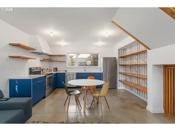 Portland, OR 97211,3813 NE GOING ST