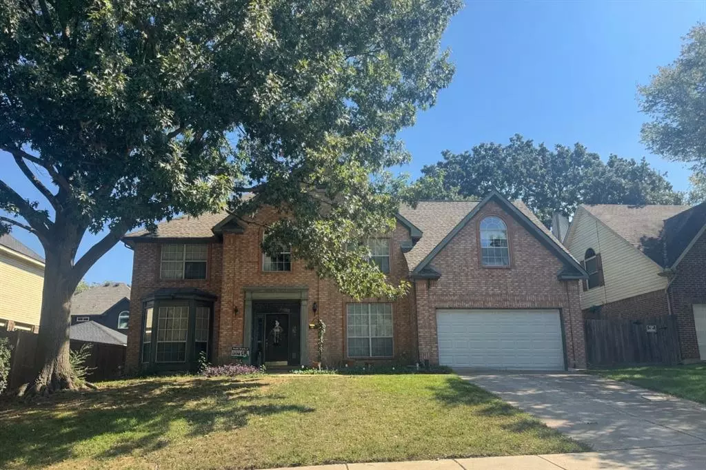 Grapevine, TX 76051,1048 W Winding Creek Drive