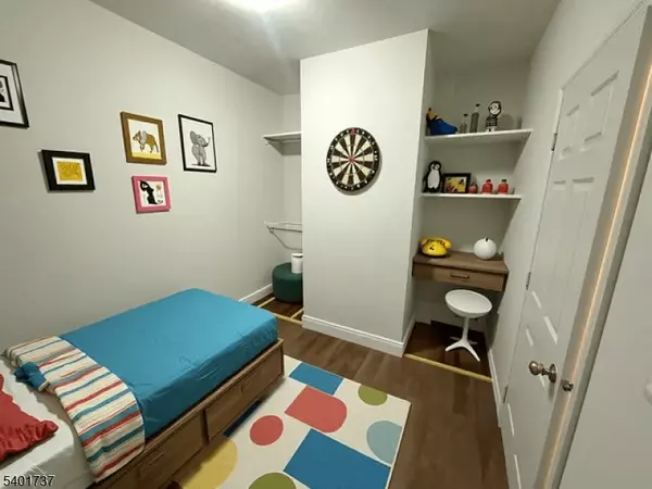 Paterson City, NJ 07504,751 E 25Th St #2