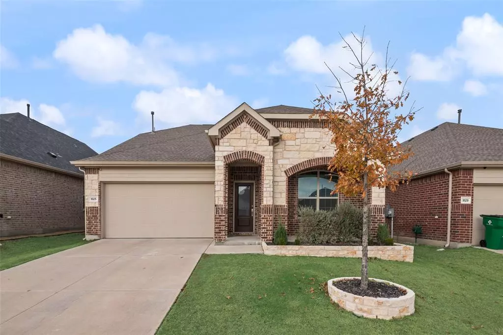 Little Elm, TX 75068,1825 Lake Grove Drive