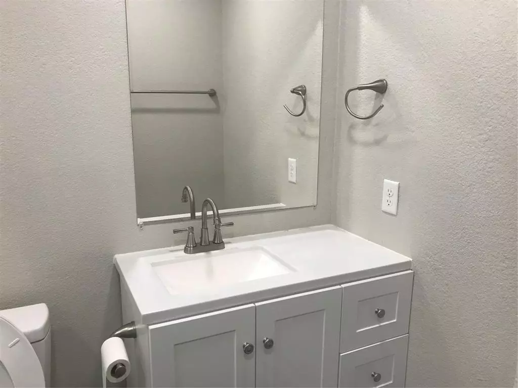 Dallas, TX 75217,1924 Oak Hill Circle