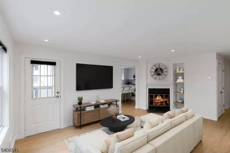 Chatham Twp., NJ 07928,22C Heritage Dr #C