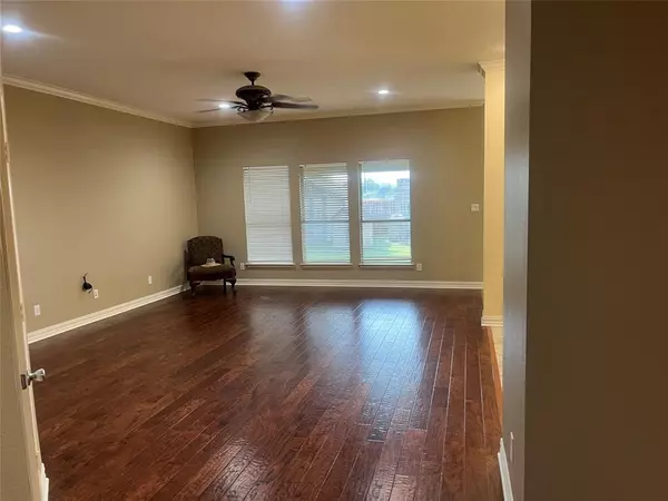 Forney, TX 75126,430 Chinaberry Trail