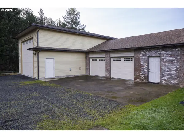 Elkton, OR 97436,4055 HENDERER RD