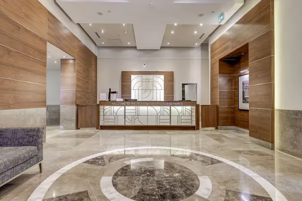 761 Bay ST #2813, Toronto C01, ON M5G 2R2