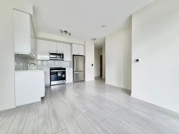 Toronto E07, ON M1T 0B9,2033 Kennedy RD #2612