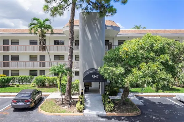 Tamarac, FL 33321,7547 NW 79th Ave #111