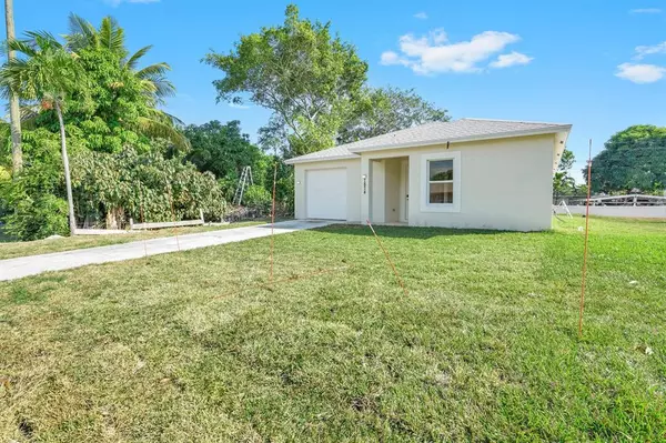 Lantana, FL 33462,7874 Griswold St