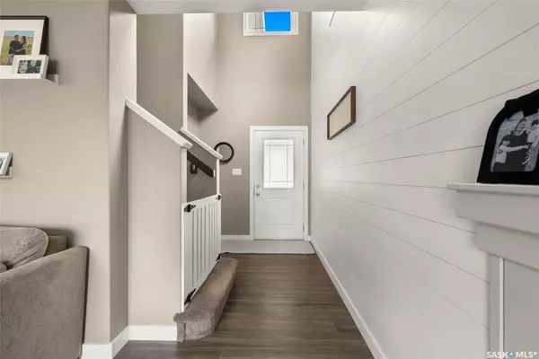 Regina, SK S4W 0H4,5122 Snowbirds CRESCENT