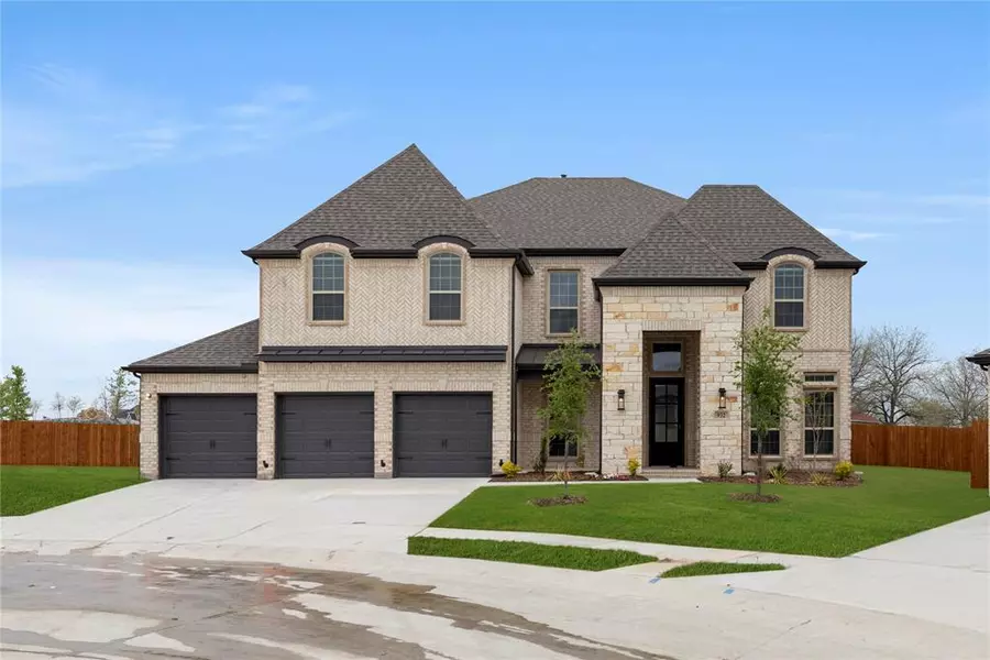 932 Pilatus Lane, Fate, TX 75087