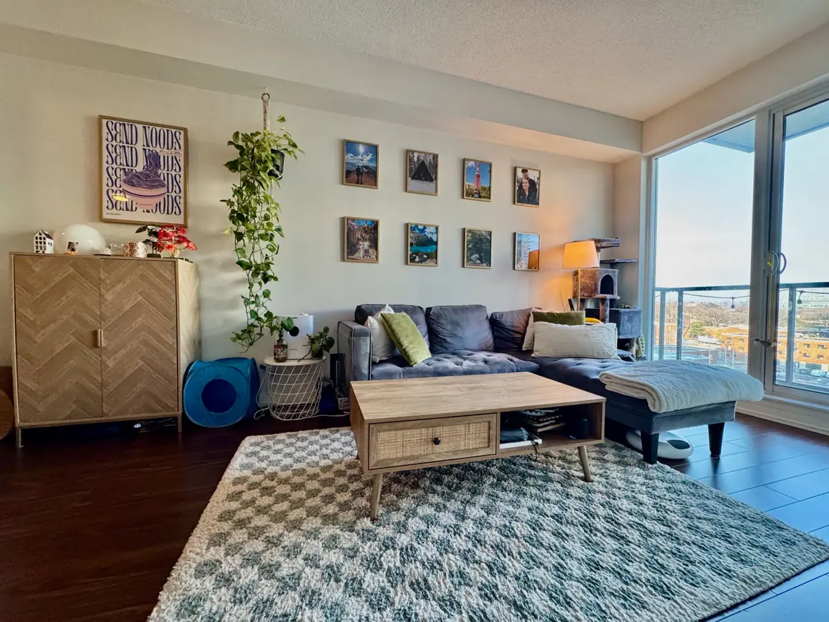 Toronto C08, ON M5A 0B3,260 Sackville ST #706