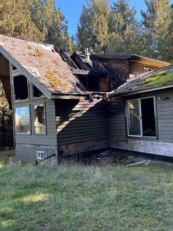 Qualicum Beach, BC V9K 2L7,720 Spider Lake Rd