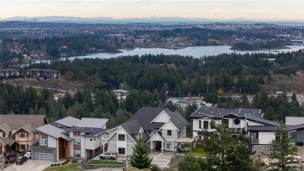 Langford, BC V9B 0A9,2701 Goldstone Hts