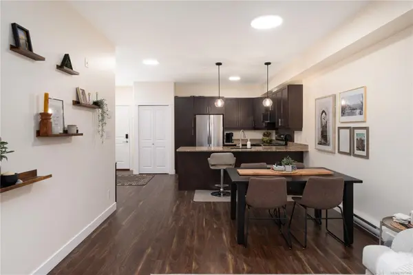 Langford, BC V9B 2S3,938 Dunford Ave #213