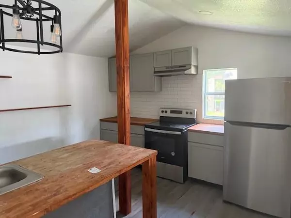 Gatesville, TX 76528,1407 Pidcoke Street