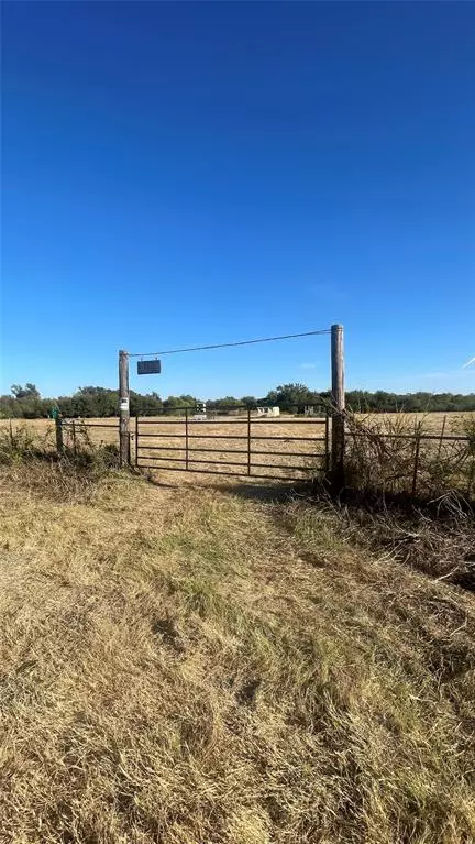 Hubbard, TX 76648,345 CR 3346