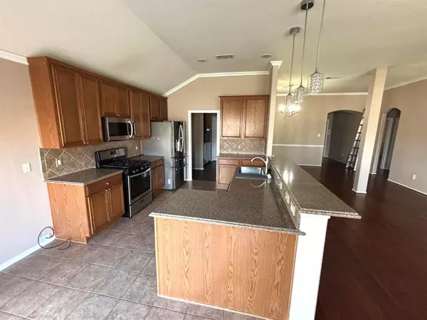 Fort Worth, TX 76108,1028 Hickory Bend Lane