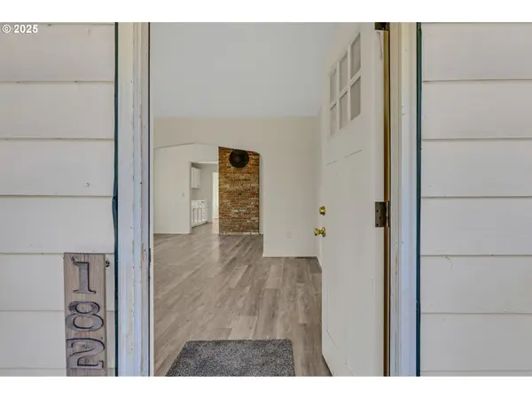 Estacada, OR 97023,18223 S SPRINGWATER RD