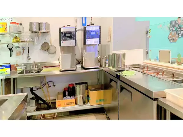 Portland, OR 97229,18365 NW WEST UNION RD #3-E