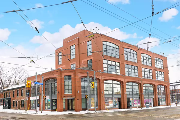 Toronto C08, ON M5A 1L3,393 King ST E #202