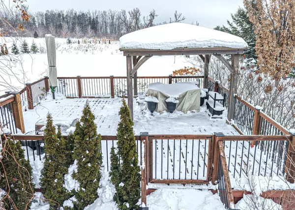 Oro-medonte, ON L0L 1T0,3255 10 Line N