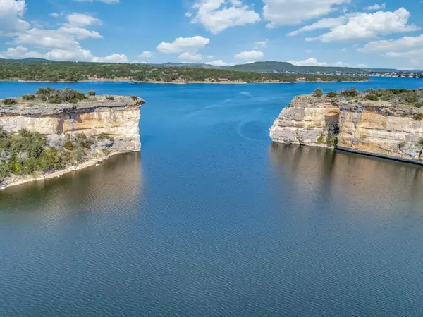 Strawn, TX 76475,7033 W Hells Gate Drive