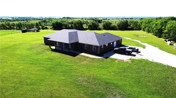 Lorena, TX 76655,4948 Woodlawn Road