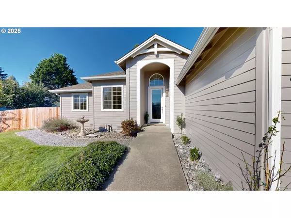 Brookings, OR 97415,970 HASSETT ST