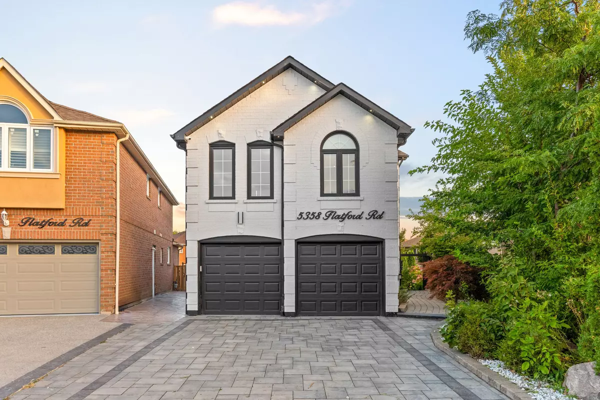 Mississauga, ON L5V 1Y6,5358 Flatford RD
