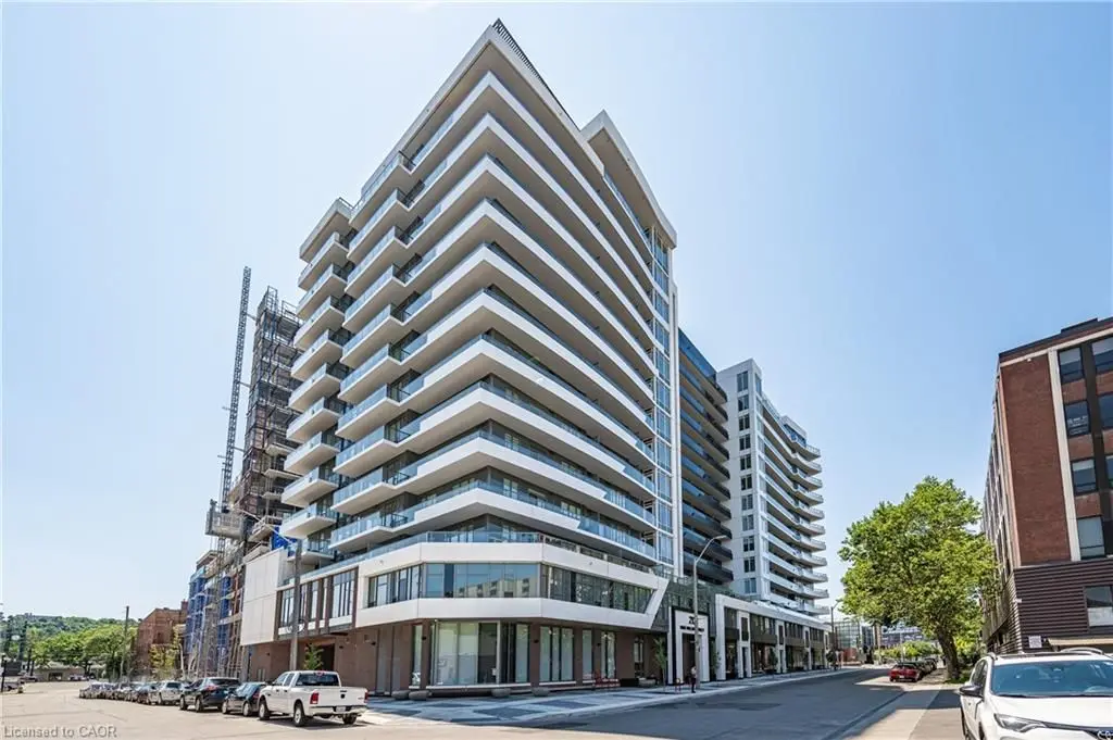 Hamilton, ON L8N 1B5,212 King William ST #415