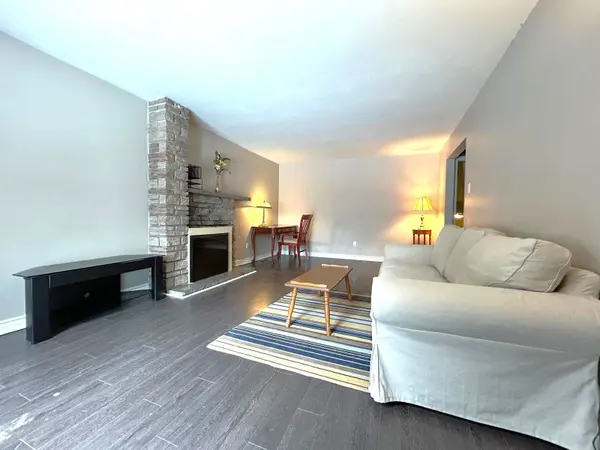 Toronto C15, ON M2H 1V7,50 Willesden RD #lower