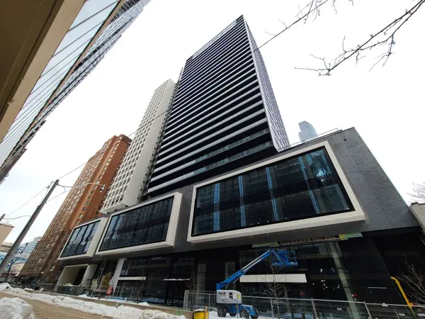 20 Edward ST #1510, Toronto C01, ON M5J 0A7