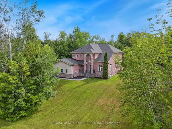 2036 Birkshire Woods LN, Severn, ON L3V 6H2