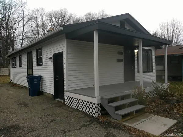 Flint, MI 48507,4502 Huckleberry LN