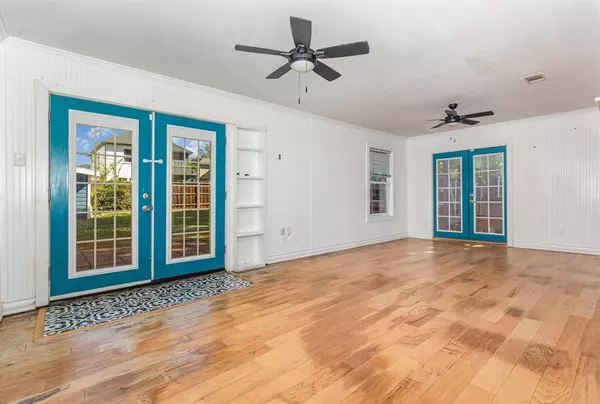 Little Elm, TX 75068,204 W Park Street