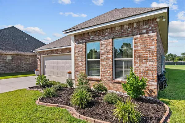 Shreveport, LA 71107,3940 Jeffery Kyle Drive