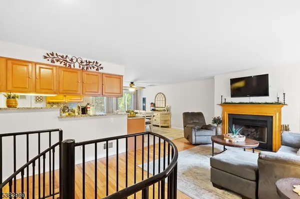 Vernon Twp., NJ 07462,5 Port Royal Dr #7