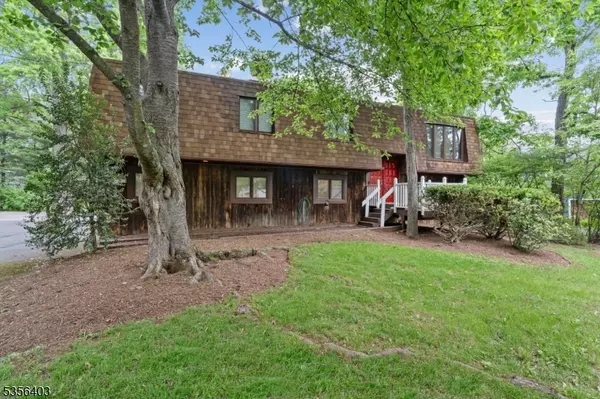 87 Ivy Ln, Bridgewater Twp., NJ 08807