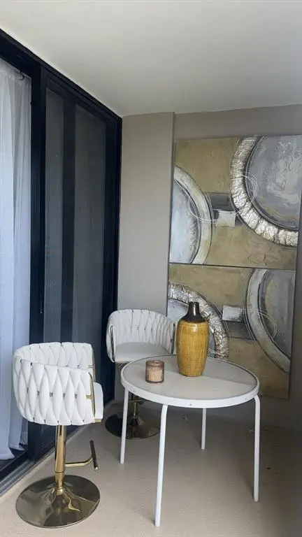 West Palm Beach, FL 33401,2425 Presidential Way #705