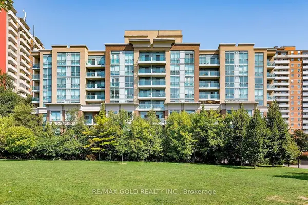 Toronto W08, ON M9A 5G5,17 Michael Power PL #211