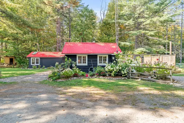 Huntsville, ON P1H 2J2,3921 Ravenscliffe RD